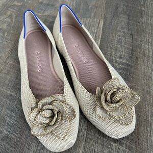 Rothy’s petal square 7.5 light gold metallic